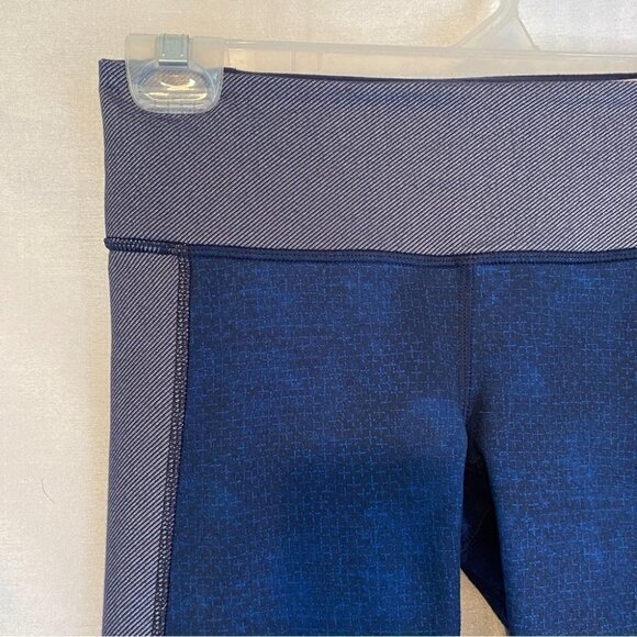 Lululemon Wunder Under  Crop Sashiko Size 4 - Picture 5 of 14